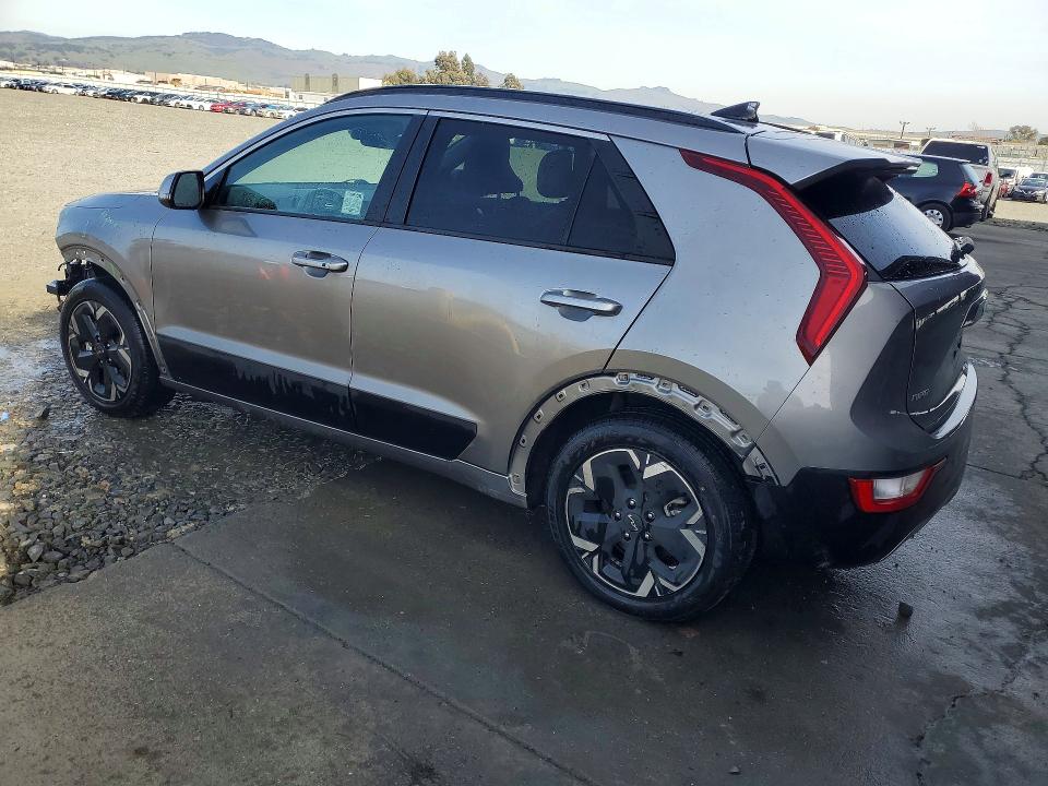 Photo 2 from auction – 2023 KIA NIRO WIND with VIN KNDCR3L15P5034439