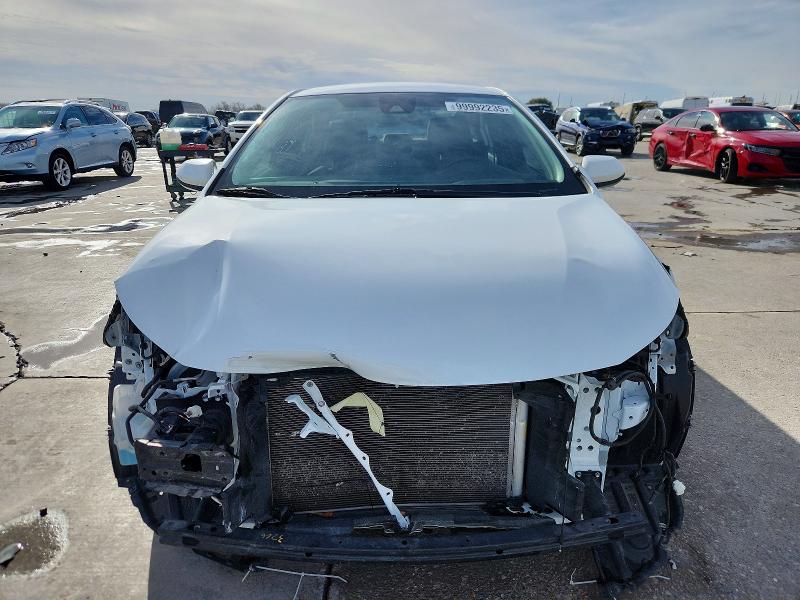 Photo 5 from auction – 2022 TOYOTA COROLLA LE with VIN JTDEPMAE2N3025975
