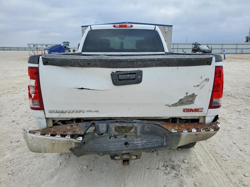 Photo 6 from auction – 2012 GMC SIERRA C25 with VIN 1GT110CG2CF234281