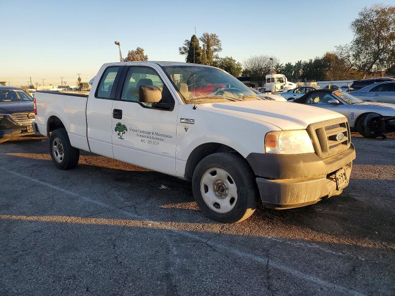 Photo 4 from auction – 2005 FORD F150 with VIN 1FTRX12W55FB73950