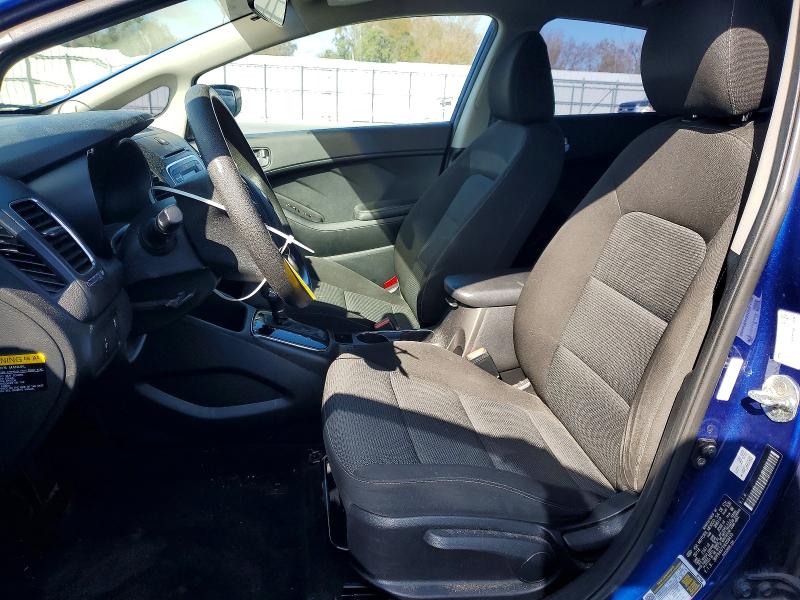 Photo 7 from auction – 2017 KIA FORTE with VIN 3KPFK4A71HE059410