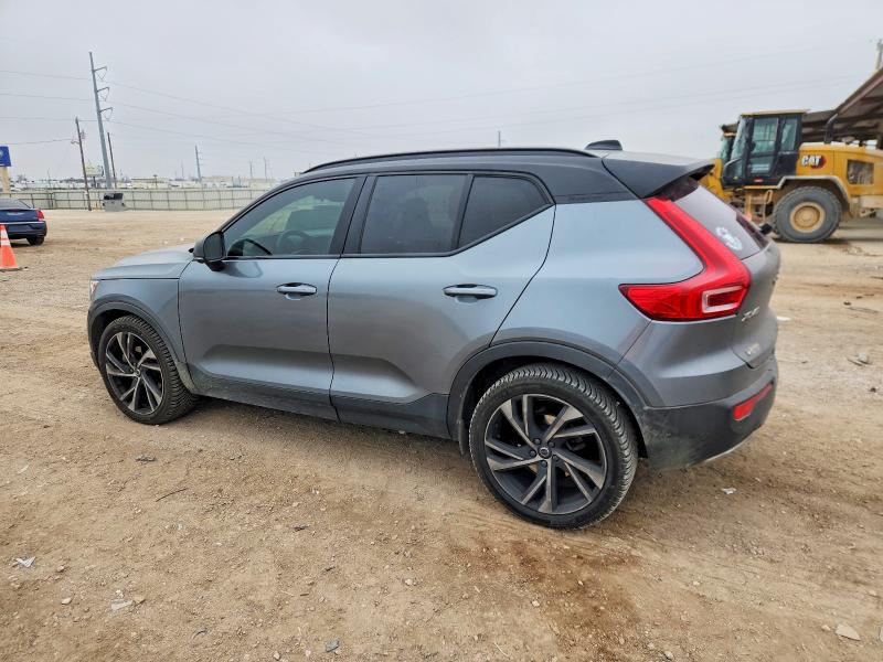Photo 2 from auction – 2019 VOLVO XC40 with VIN YV4AC2HM6K2045723