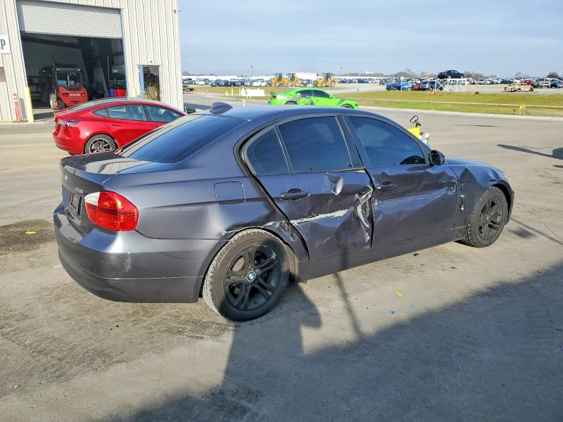 Photo 3 from auction – 2008 BMW 328 I with VIN WBAVA37568NL47298