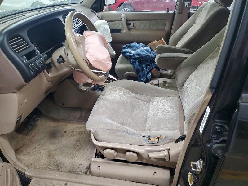 Photo 7 from auction – 2001 ISUZU TROOPER S with VIN JACDS58X017J14114