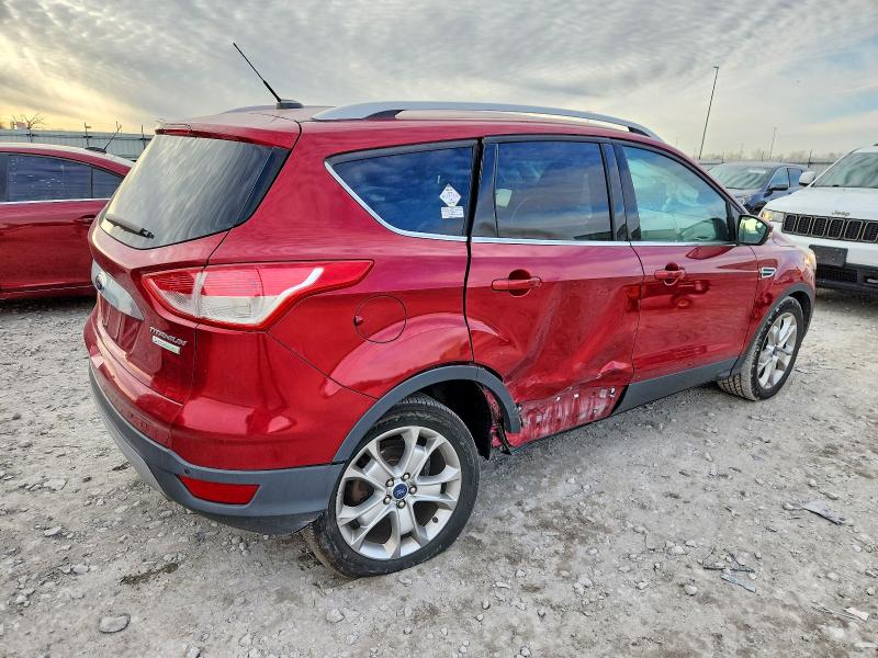 Photo 3 from auction – 2016 FORD ESCAPE with VIN 1FMCU0J97GUA66848