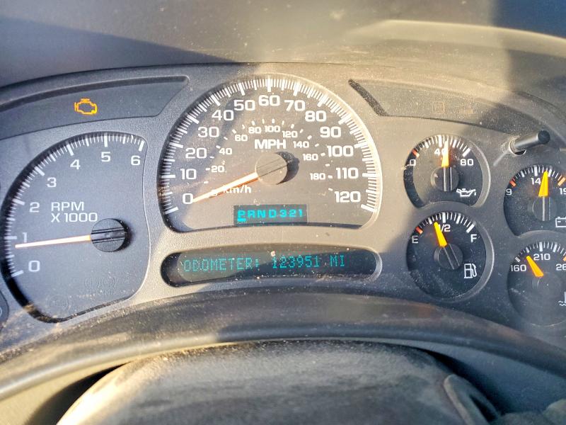Photo 9 from auction – 2004 CHEV SILVERADO with VIN 1GCEK19T74E304857