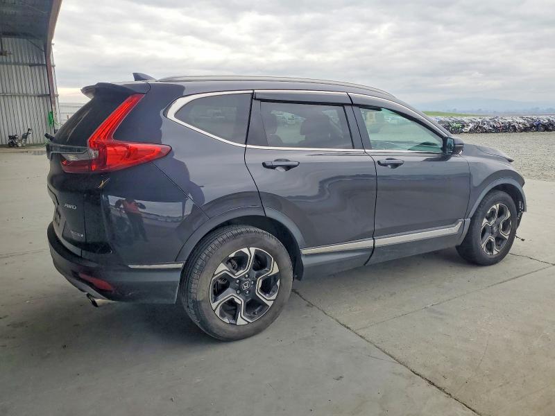 Photo 3 from auction – 2017 HONDA CR-V TOURI with VIN 2HKRW2H95HH655113