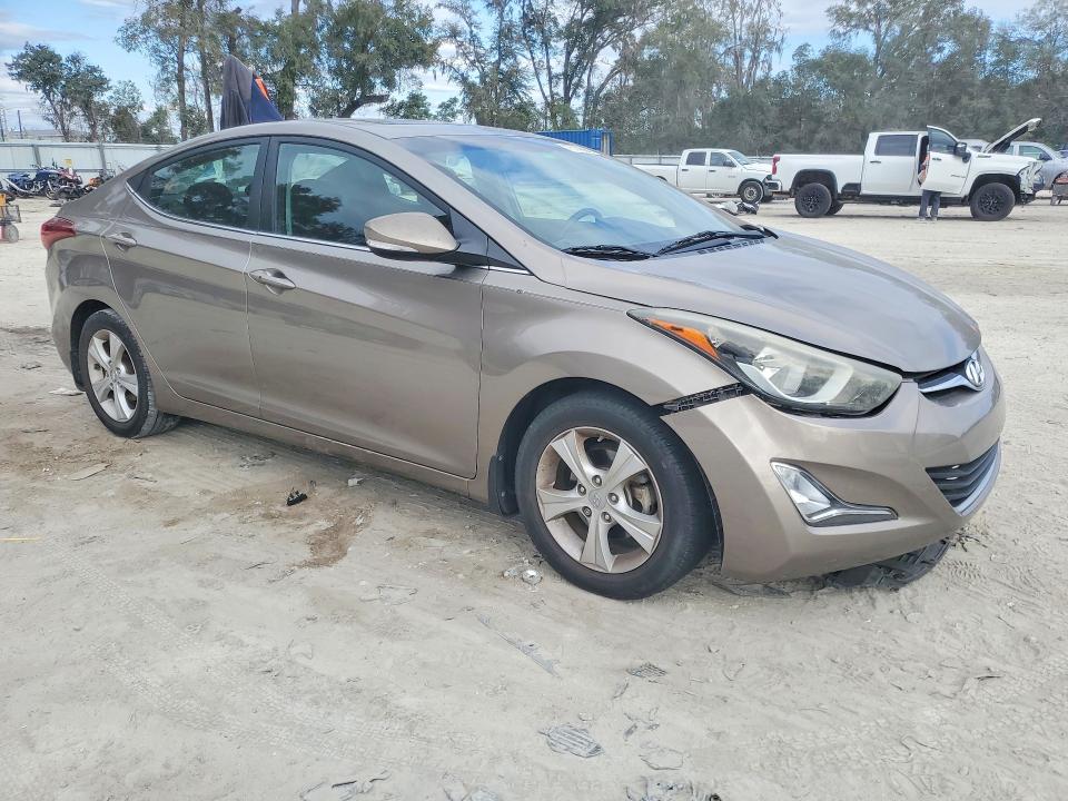 Photo 4 from auction – 2016 HYUNDAI ELANTRA SE with VIN 5NPDH4AE8GH688290