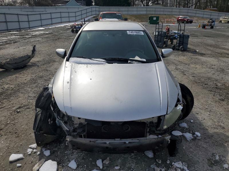 Photo 5 from auction – 2011 HONDA ACCORD LX with VIN 1HGCP2F33BA013930