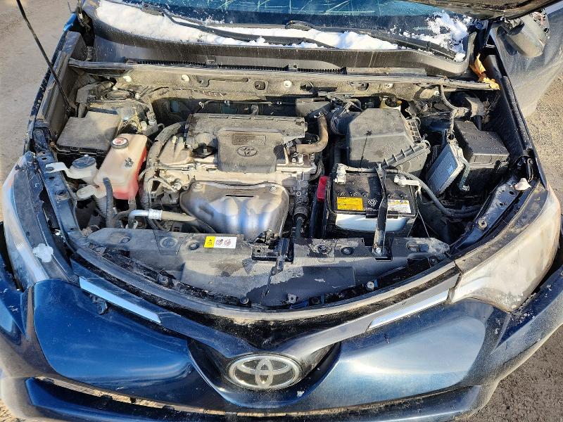Photo 12 from auction – 2017 TOYOTA RAV4 XLE with VIN JTMRFREV8HJ706475