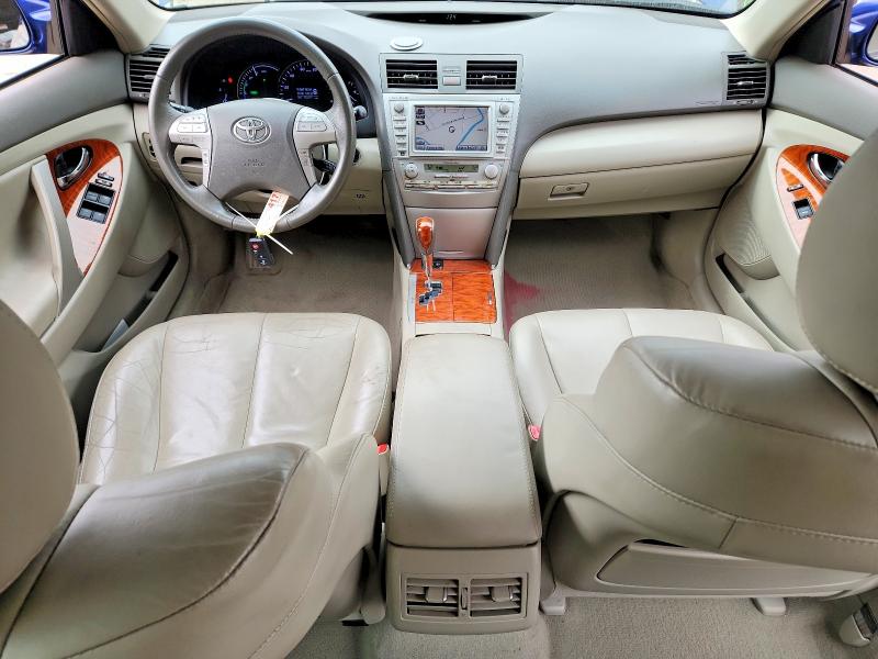 Photo 8 from auction – 2011 TOYOTA CAMRY with VIN 4T1BB3EKXBU128199