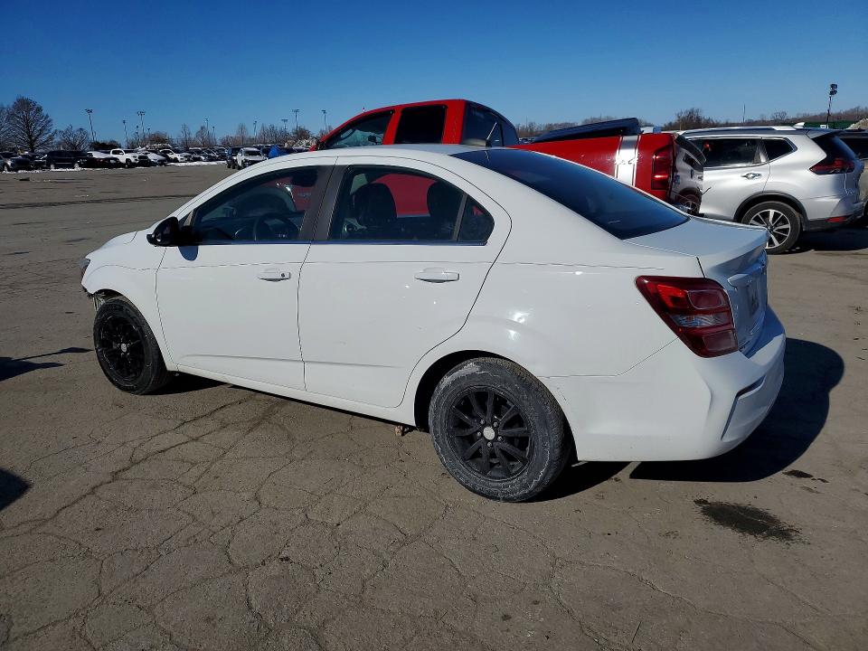 Photo 2 from auction – 2017 CHEVROLET SONIC LT with VIN 1G1JD5SH5H4125467