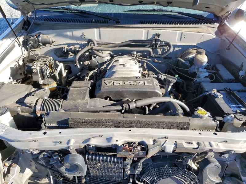 Photo 12 from auction – 2004 TOYOTA SEQUOIA with VIN 5TDBT48A04S205423