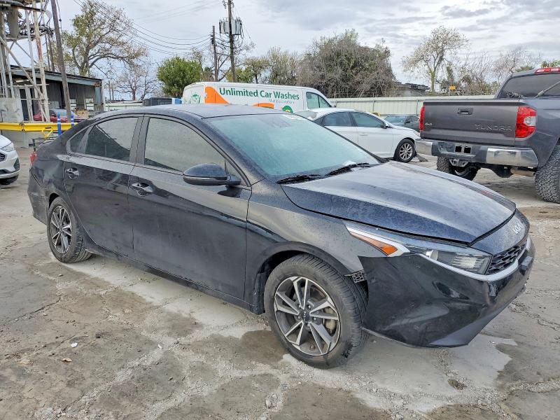 Photo 4 from auction – 2022 KIA FORTE with VIN 3KPF24AD1NE425478