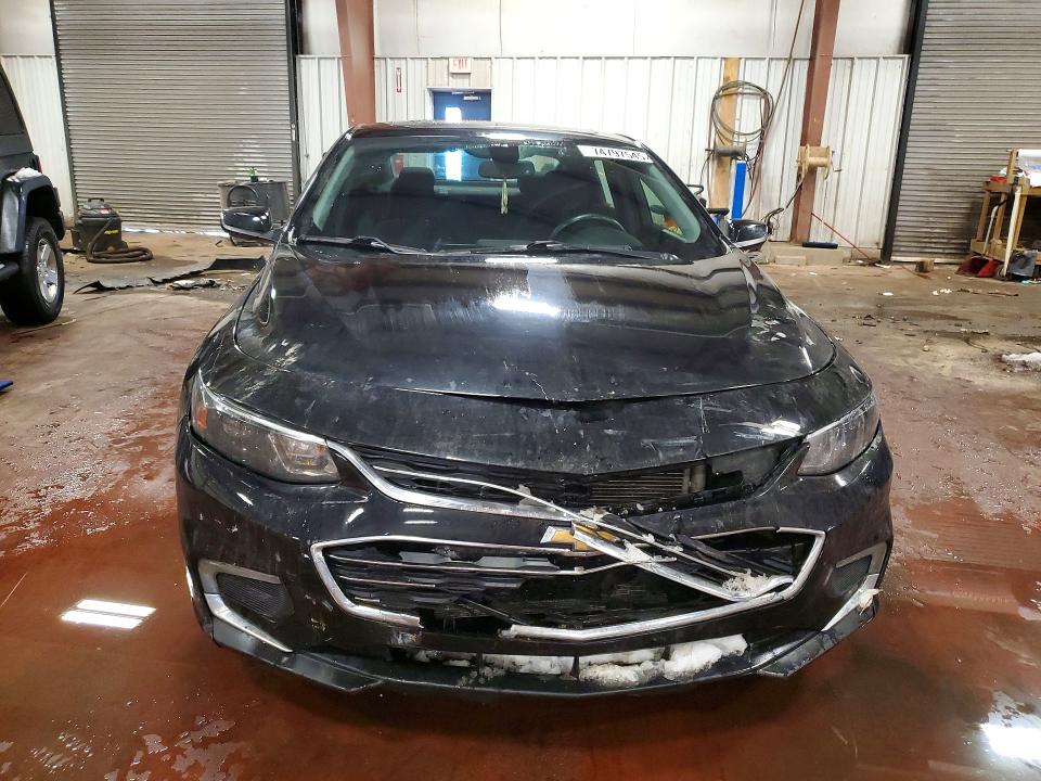 Photo 5 from auction – 2017 CHEVROLET MALIBU LT with VIN 1G1ZE5ST1HF147779