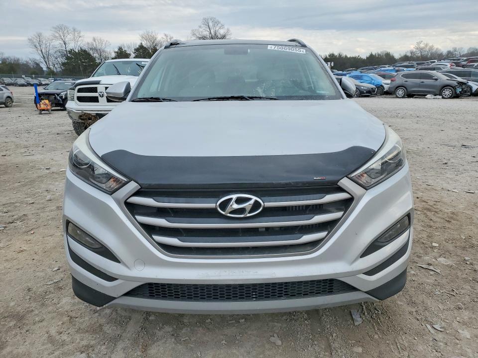 Photo 5 from auction – 2018 HYUNDAI TUCSON VAL with VIN KM8J3CA26JU671935