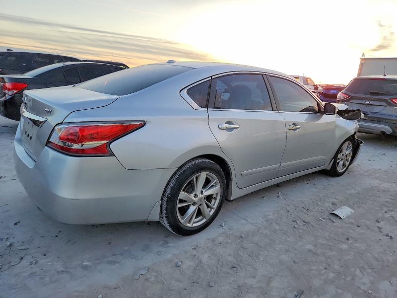 Photo 3 from auction – 2015 NISS ALTIMA with VIN 1N4AL3AP2FC491872