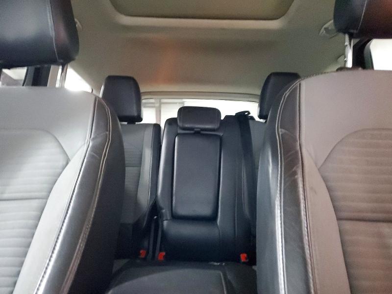Photo 10 from auction – 2018 FORD ESCAPE SE with VIN 1FMCU9GD1JUA46893