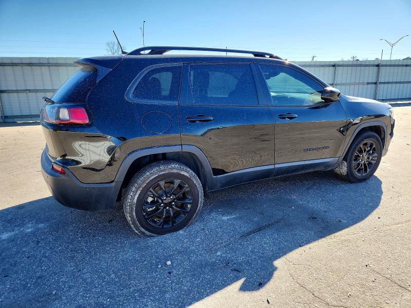 Photo 3 from auction – 2023 JEEP CHEROKEE A with VIN 1C4PJMMB2PD111845