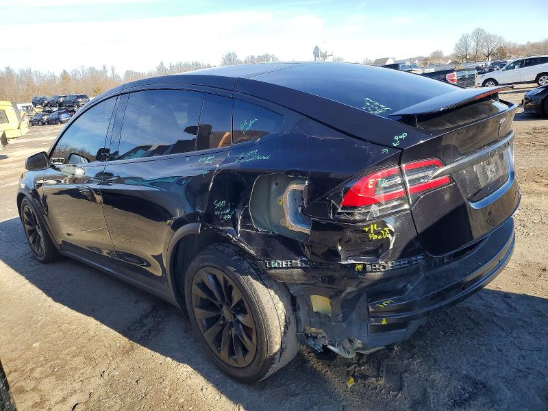 Photo 2 from auction – 2017 TESLA MODEL X with VIN 5YJXCBE26HF060244