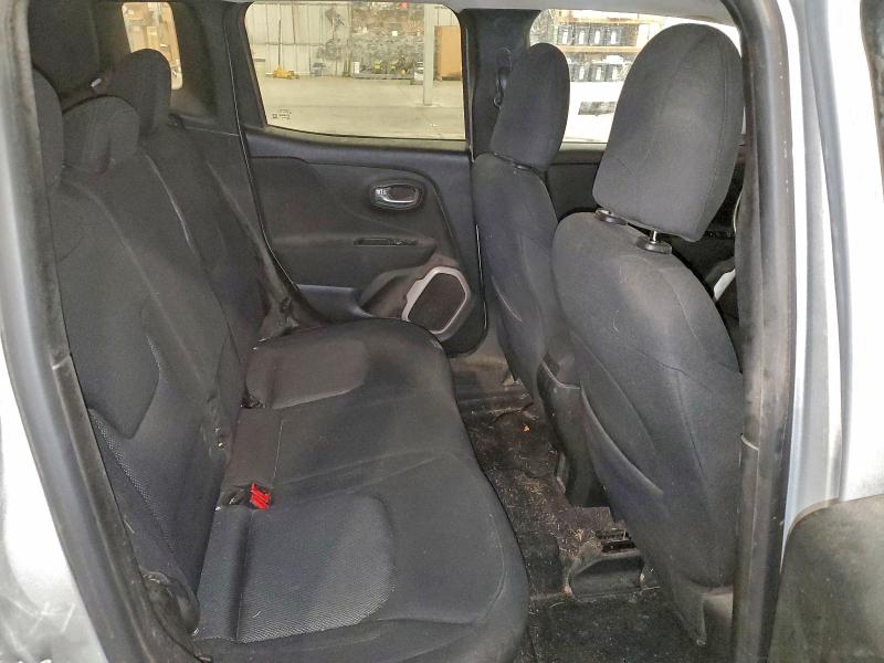 Photo 11 from auction – 2015 JEEP RENEGADE L with VIN ZACCJBBH1FPB98938