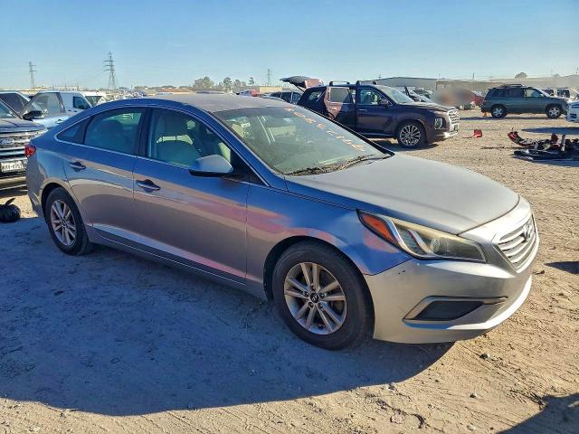 Photo 4 from auction – 2016 HYUNDAI SONATA SE with VIN 5NPE24AF1GH406974