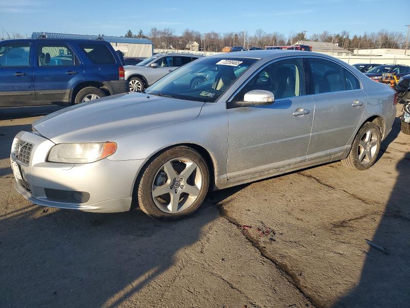 VOLVO S80 T6 2009 with VIN YV1AH992991092121 - Photo from auction