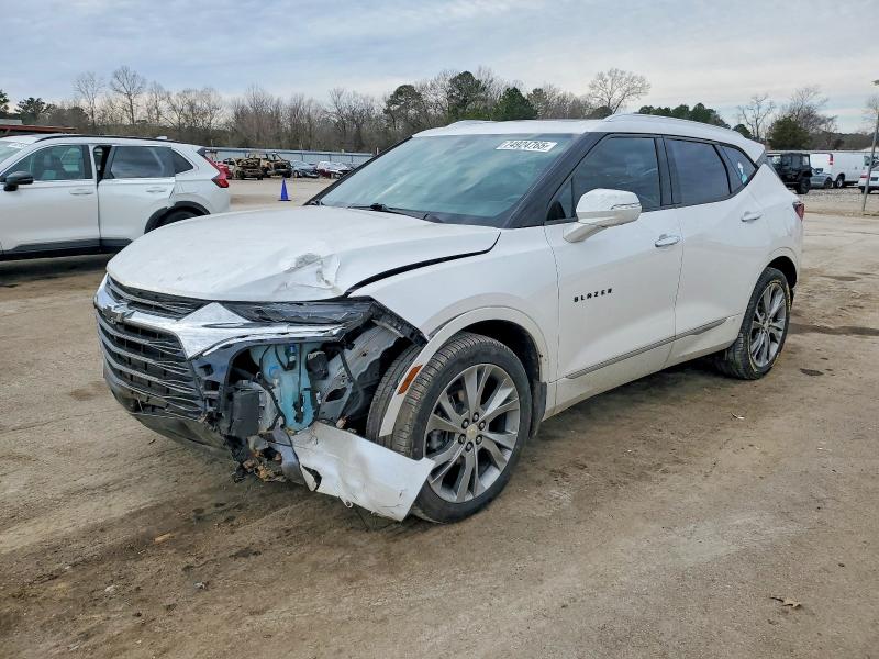 CHEVROLET BLAZER 2021 with VIN 3GNKBFRSXMS508525 - Photo from auction
