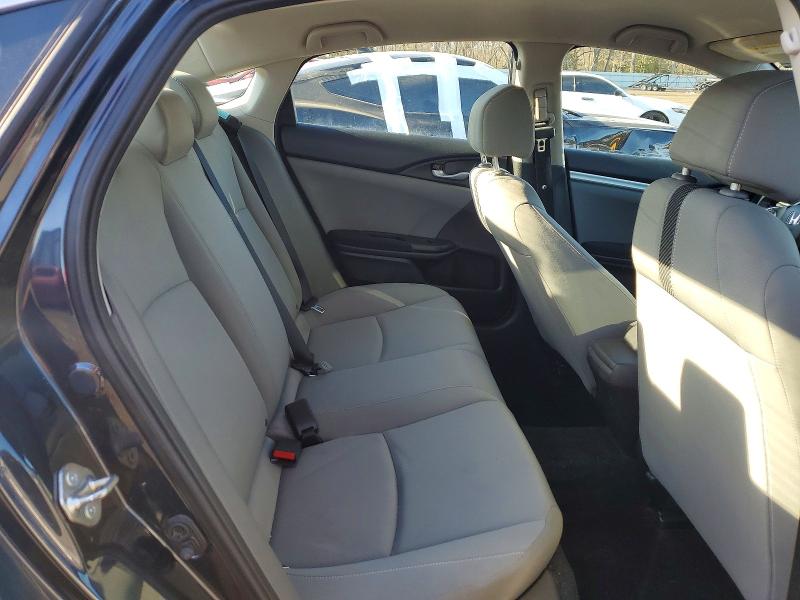 Photo 10 from auction – 2018 HONDA CIVIC with VIN 2HGFC2F58JH602787