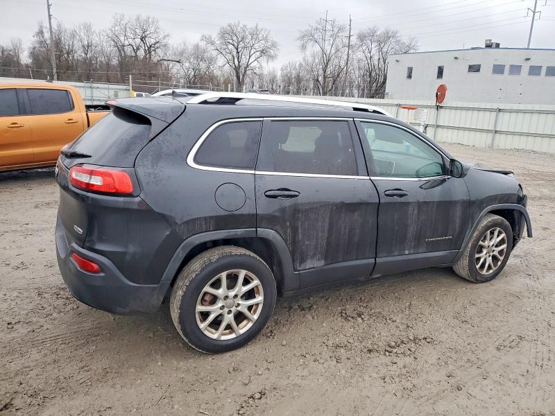 Photo 3 from auction – 2014 JEEP CHEROKEE L with VIN 1C4PJLCB7EW155885