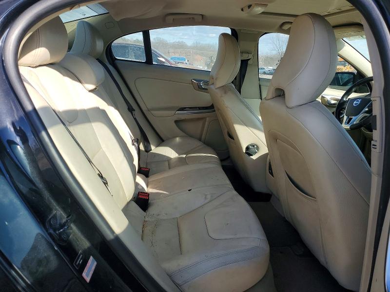 Photo 10 from auction – 2012 VOLVO S60 T5 with VIN YV1622FS4C2139558