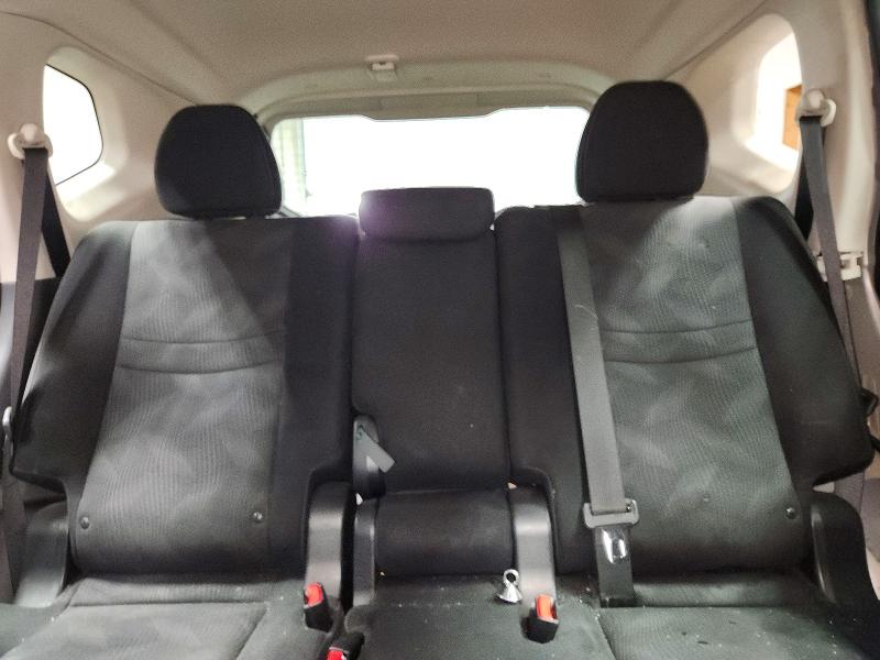 Photo 10 from auction – 2014 NISSAN ROGUE S with VIN 5N1AT2MV4EC841429