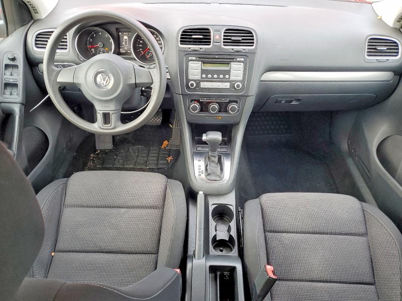 Photo 8 from auction – 2010 VOLKSWAGEN GOLF with VIN WVWDB7AJ9AW330987