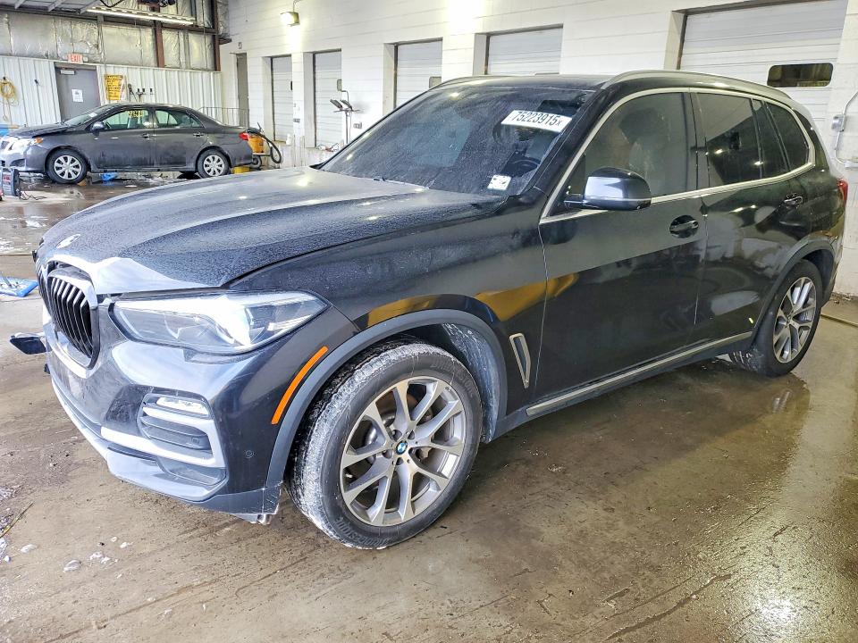 BMW X5 XDRIVE4 2019 with VIN 5UXCR6C56KLL02938 - Photo from auction
