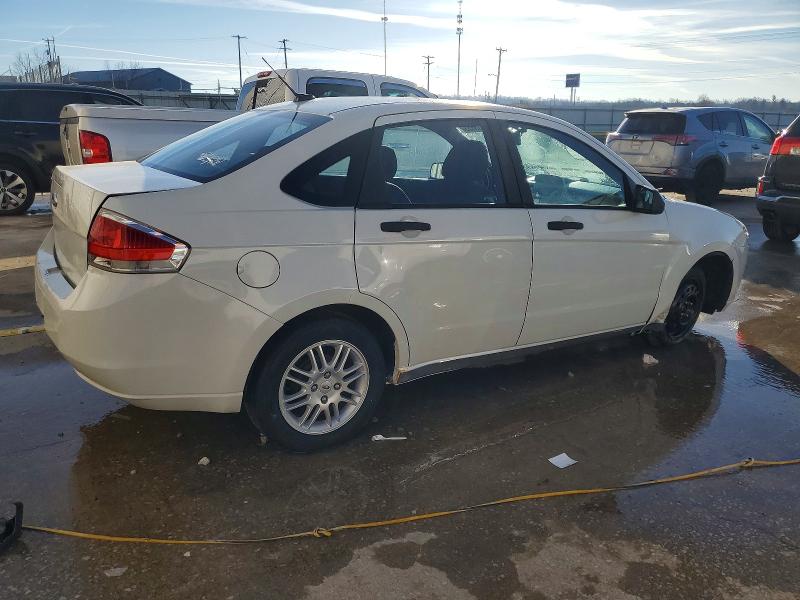 Photo 3 from auction – 2010 FORD FOCUS SE with VIN 1FAHP3FN5AW275600