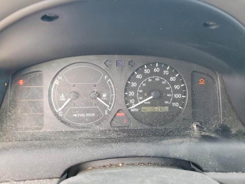 Photo 9 from auction – 2002 TOYOTA COROLLA with VIN 2T1BR12E22C557160