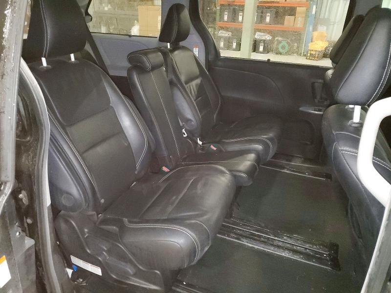 Photo 11 from auction – 2015 TOYOTA SIENNA with VIN 5TDXK3DC5FS642086