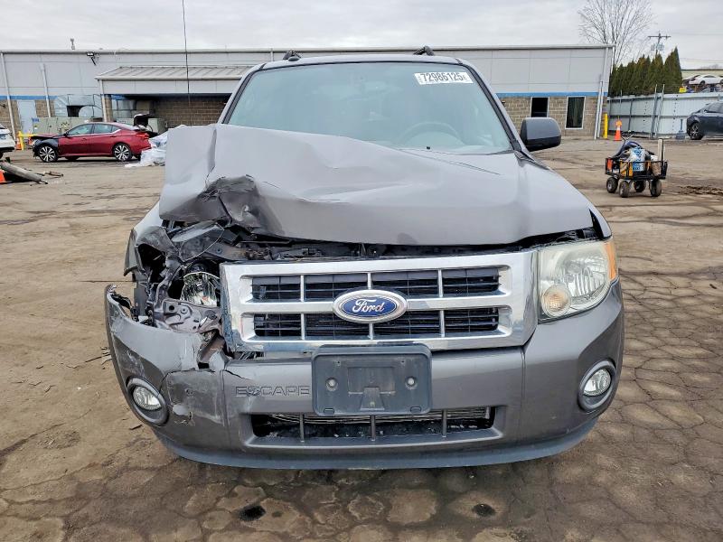 Photo 5 from auction – 2011 FORD ESCAPE XLT with VIN 1FMCU9D79BKB69594
