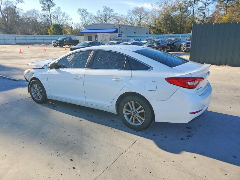 Photo 2 from auction – 2017 HYUNDAI SONATA SE with VIN 5NPE24AF4HH488913