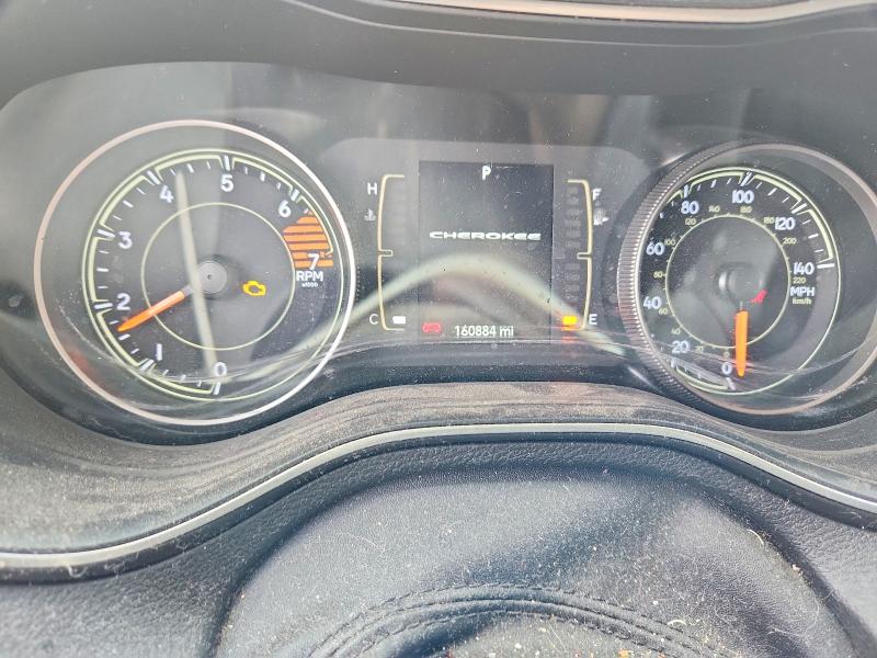 Photo 9 from auction – 2019 JEEP CHEROKEE with VIN 1C4PJLCB4KD149873