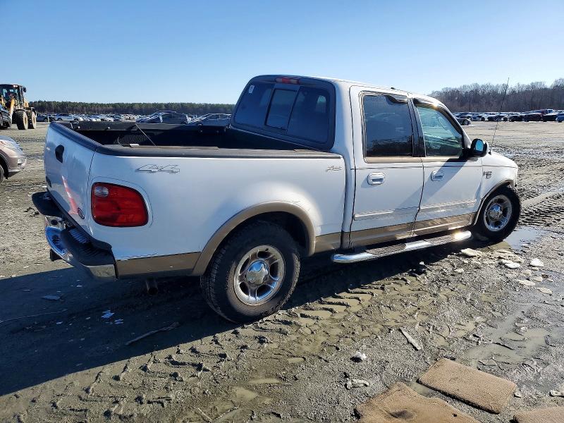 Photo 3 from auction – 2003 FORD F150 SUPER with VIN 1FTRW08L63KD36121