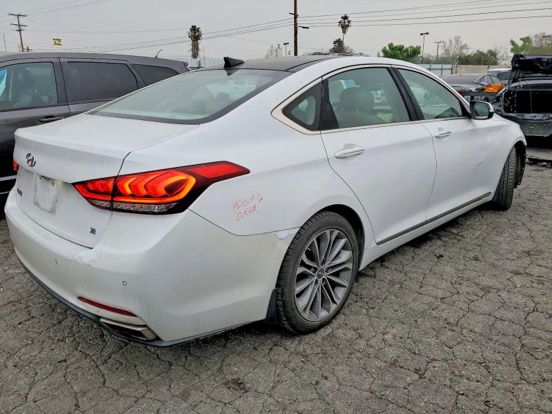 Photo 3 from auction – 2015 HYUNDAI GENESIS with VIN KMHGN4JE6FU083500