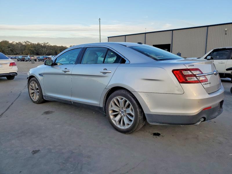 Photo 2 from auction – 2018 FORD TAURUS LIM with VIN 1FAHP2F85JG130295