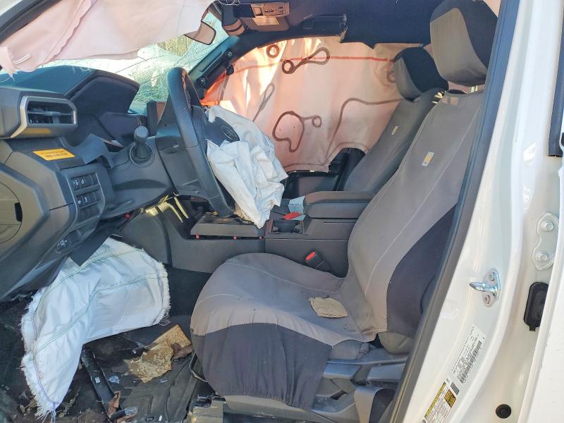 Photo 6 from auction – 2025 TOYOTA TACOMA with VIN 3TYLD5KN0ST013858