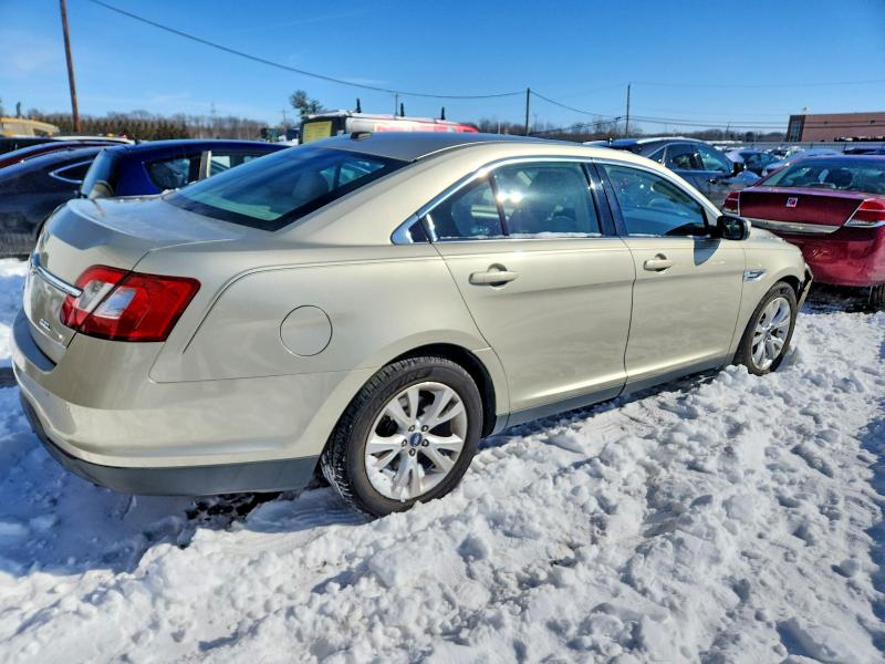 Photo 3 from auction – 2011 FORD TAURUS SEL with VIN 1FAHP2EW3BG136968