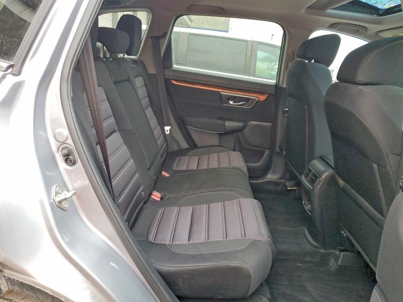 Photo 11 from auction – 2018 HONDA CR-V EX with VIN 7FARW2H58JE012860