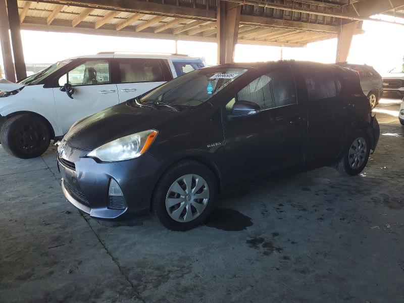 TOYOTA PRIUS C 2014 with VIN JTDKDTB30E1562505 - Photo from auction
