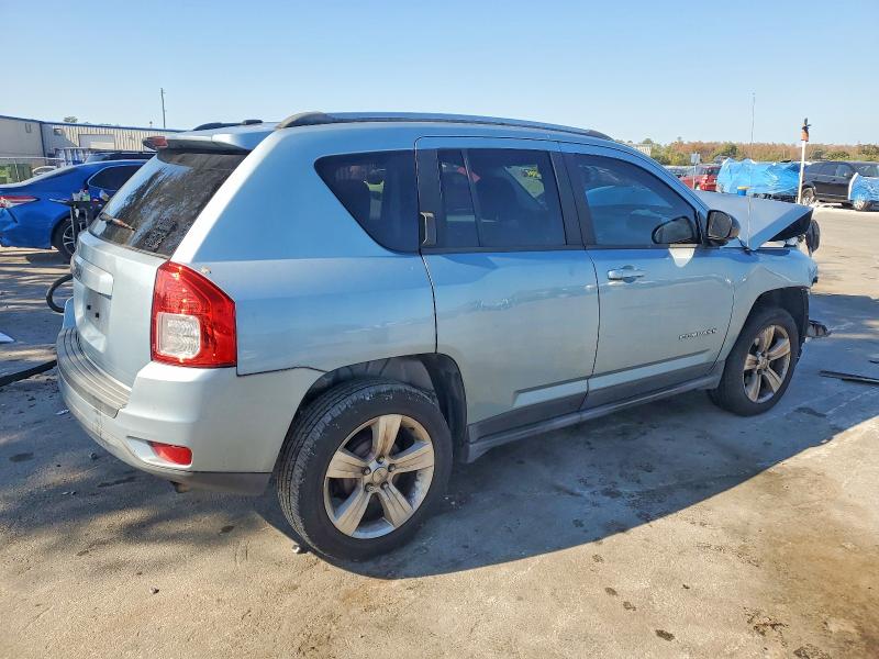 Photo 3 from auction – 2013 JEEP COMPASS with VIN 1C4NJCBB1DD205229