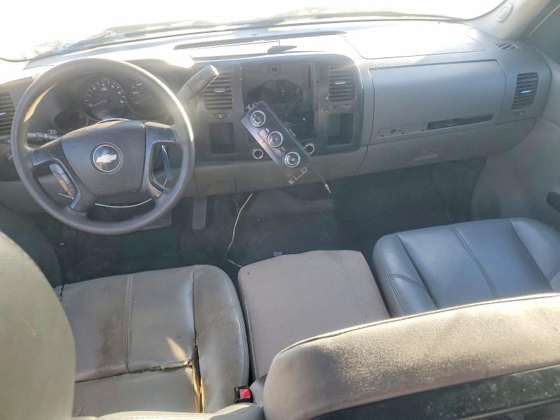 Снимка 8 от търг – 2007 CHEVROLET SILVERADO с VIN 1GCEC19017Z534054