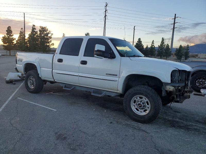 Photo 4 from auction – 2004 GMC SIERRA K25 with VIN 1GTGK23U04F253034